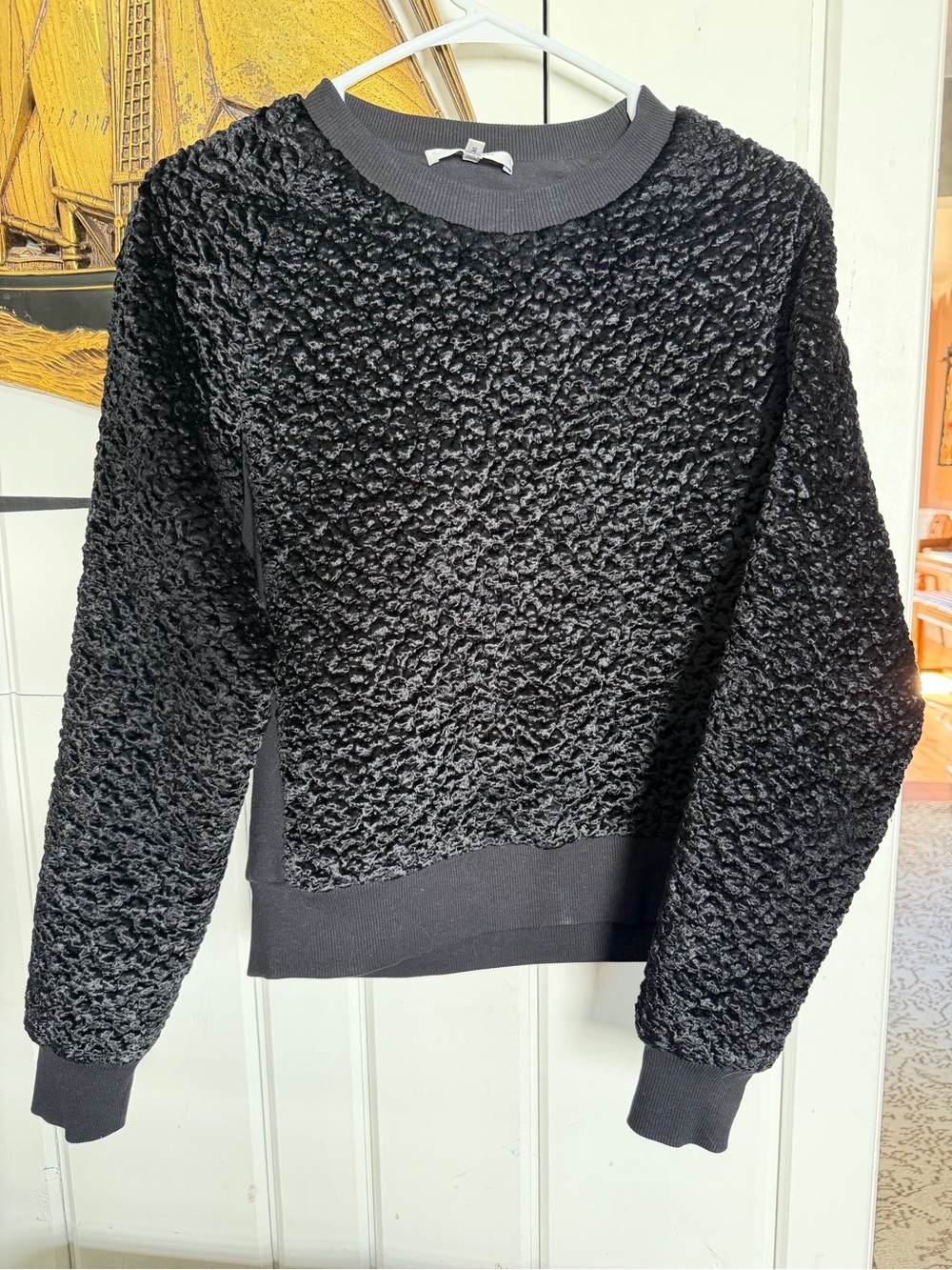 Women's Black Textured Boucle like Crewneck Sweater/sweatshirt